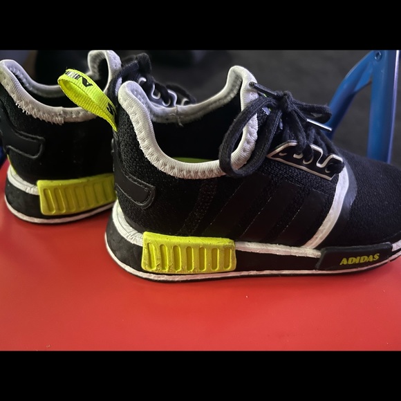 Addidas Toddler - Picture 3 of 5